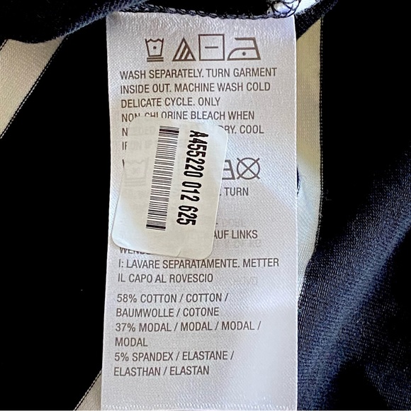 Belle by Kim Gravel black and white striped top size small - Picture 5 of 5